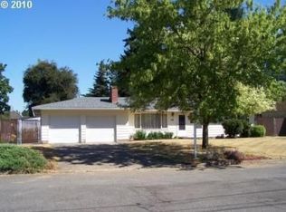 6011 SW Shakespeare St, Lake Oswego, OR 97035