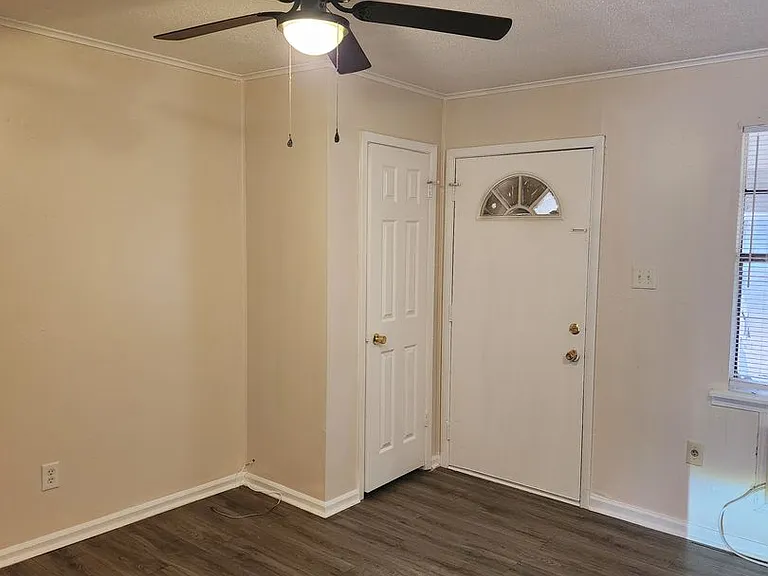 Swiss Village Apartments — Photo 16