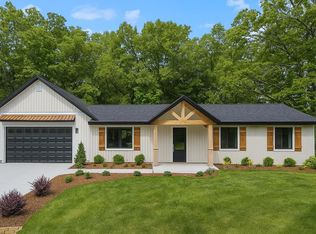 2051 Russell Rd, Muskegon, MI 49445