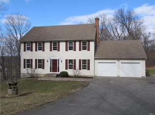 13 Outlook Rd, New Milford, CT 06776