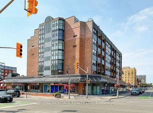 80 Athol St E #201, Oshawa, ON L1H8B7