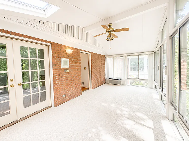 9205 Whitegate Ct — Photo 29