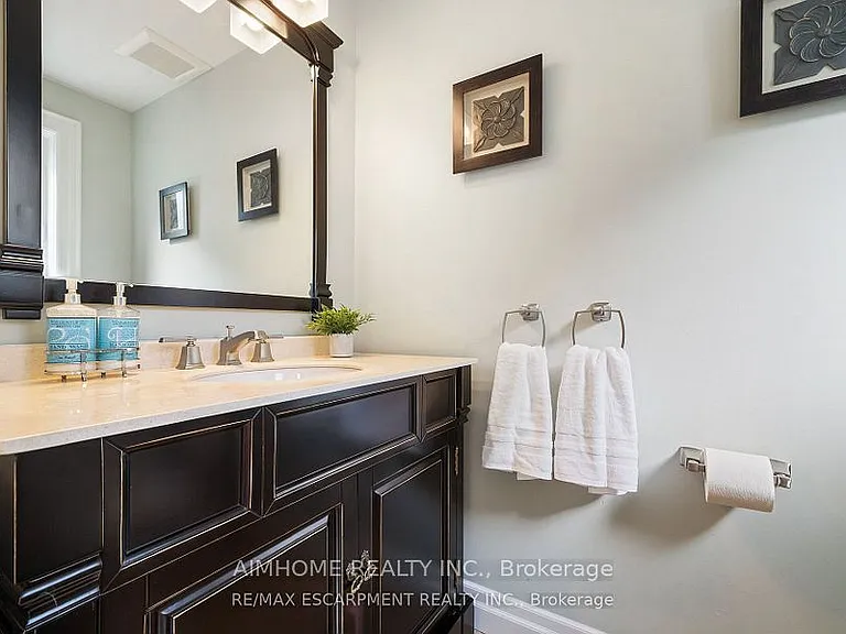 1300 Braeside Dr — Photo 22