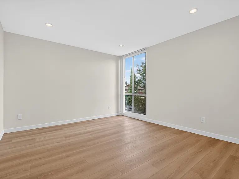 8601 International Ave #119 — Photo 21
