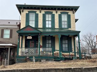 419 N 6th St, Hannibal, MO 63401