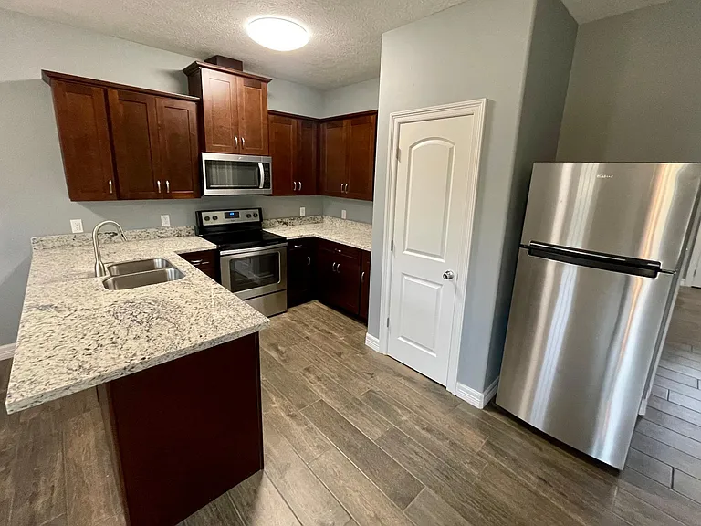 7918 N Kilarney Dr #1-4 — Photo 9