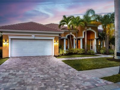 706 Riviera Dunes Way, Palmetto, FL, 34221