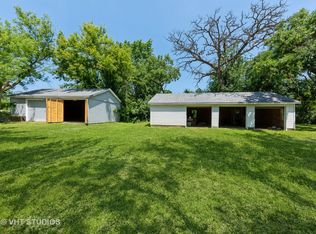 36432 N Fairfield Rd, Ingleside, IL 60041