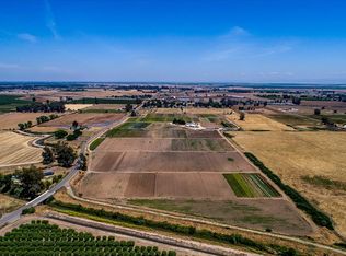 2080 N Gurr Rd, Atwater, CA 95301