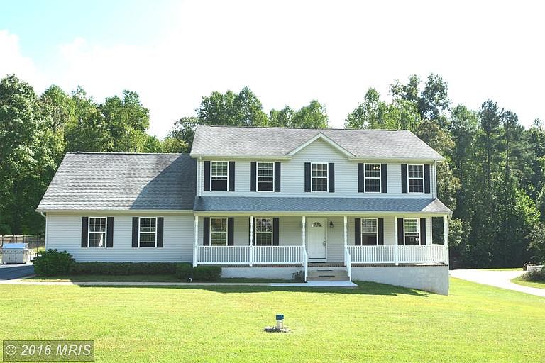 1st image of 27662 Valley Wood Ct