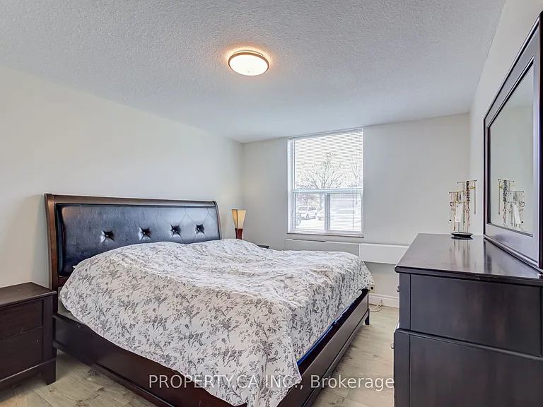 966 Inverhouse Dr #109 — Photo 14