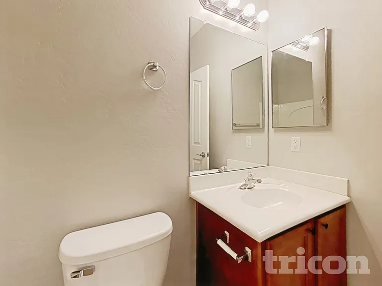 45209 W Miraflores St — Photo 16