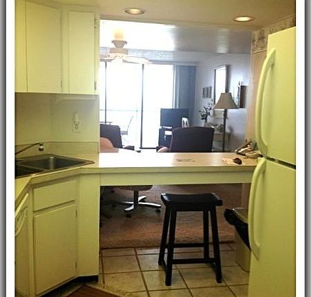 Kitchen (white!)