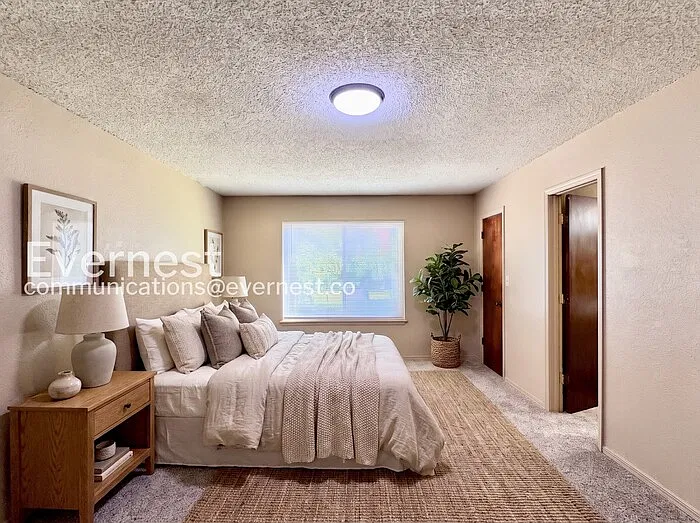 2 bed, 2.0 bath, 1200 sqft, $1,275 — Photo 4
