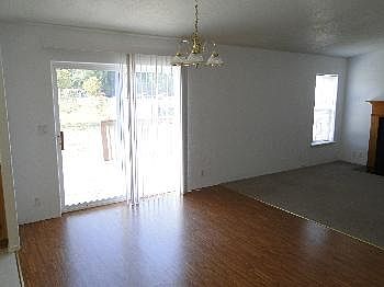 4th image of 11516 298th Ave E