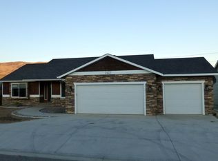 2377 Silo Drive, East Wenatchee, WA 98802