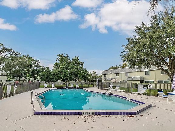 5th image of 525 CONWAY ROAD #29