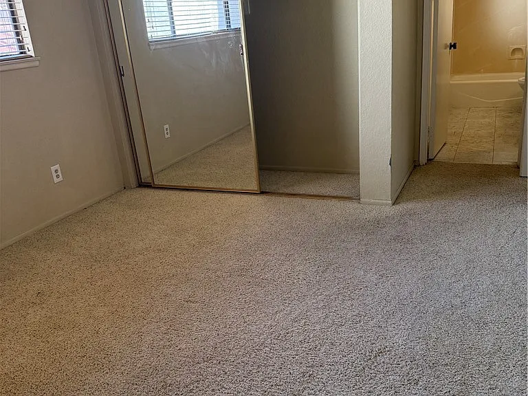 1325 Solera Ln #5 — Photo 19