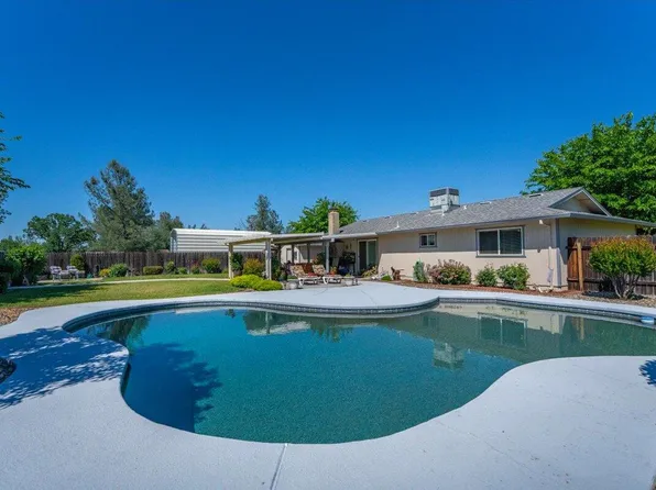 5320 Maybelle Way, Anderson, CA 96007