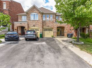 3035 Mission Hill Dr, Mississauga, ON L5M0B8