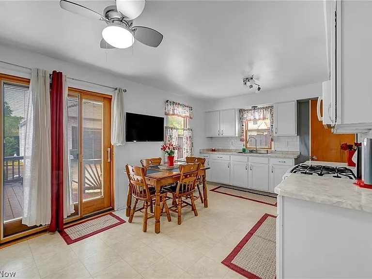 9309 Garfield Blvd #1 — Photo 4