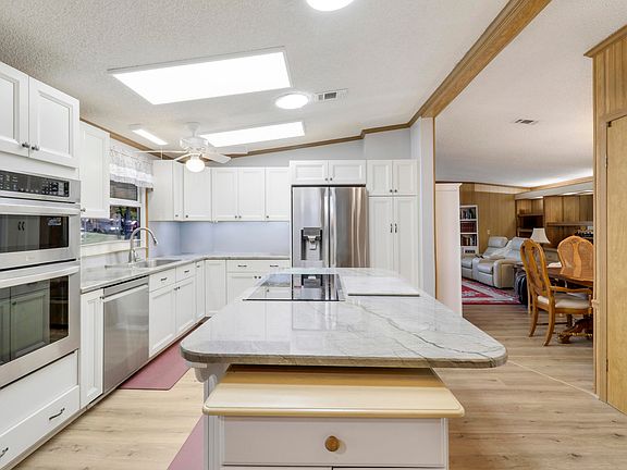 5th image of 7750 SE Shenandoah Drive