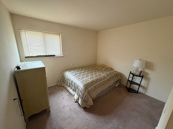 4th image of 742 W Kilgore Rd APT 106