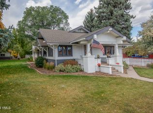 706 Valley Rd, Gypsum, CO 81637