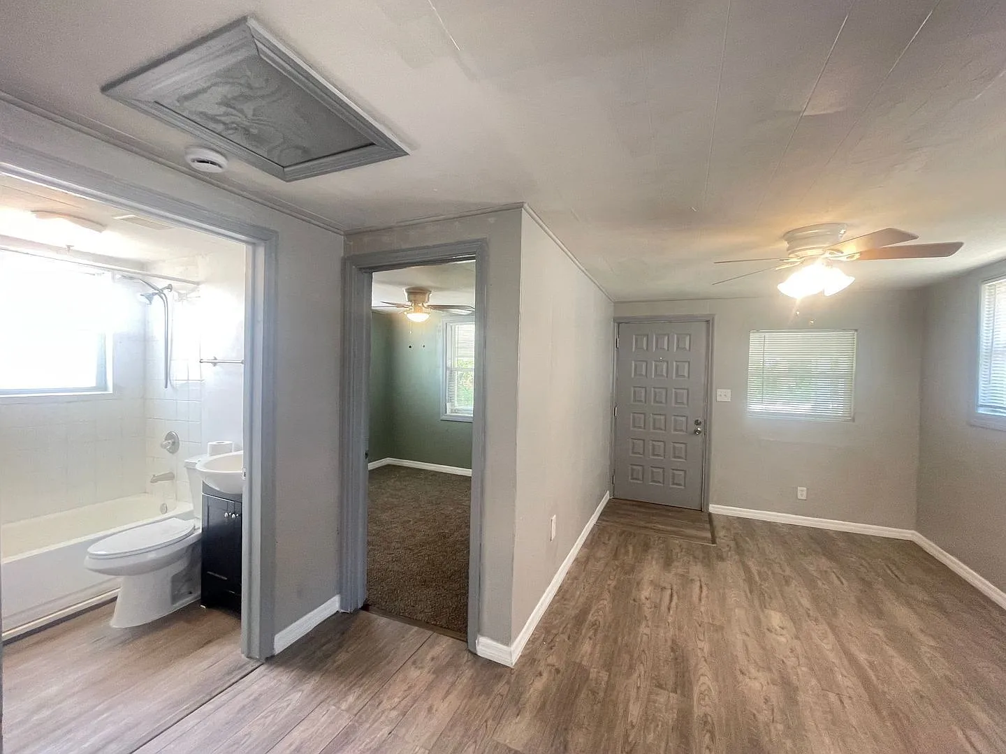 2 bed, 1.0 bath, 540 sqft, $975 — Photo 3