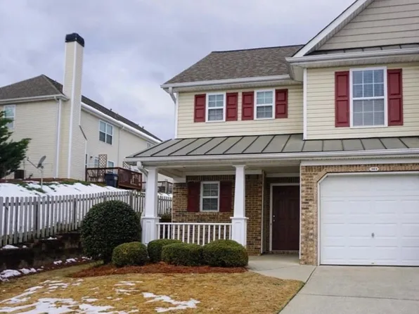 303 Fox Ln, Woodstock, GA 30188