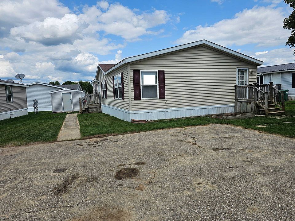 8319 Whitehorn Ln, Fenton, MI 48430 MLS 11185653 Zillow