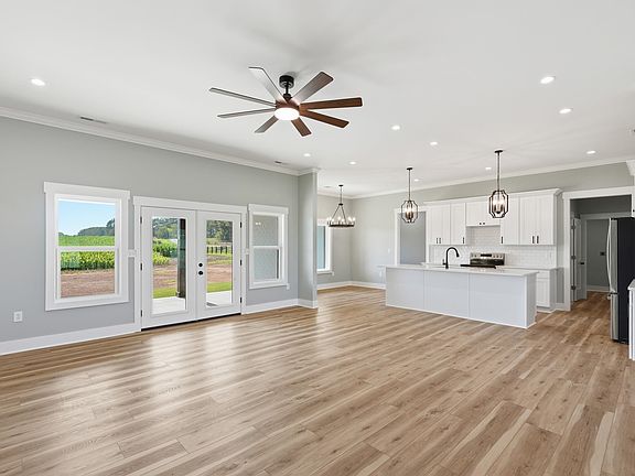 3rd image of 100 Hummingbird Way