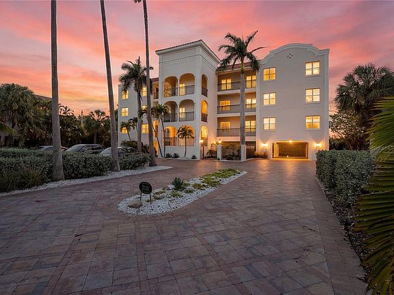 4th image of 3110 1ST STREET W #101