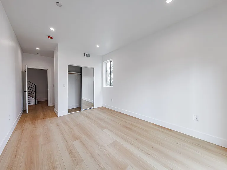 5187 W. 21st St. — Photo 60