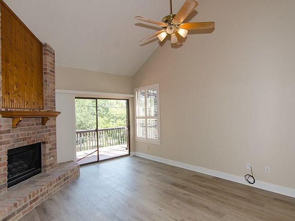 5th image of 8604 Cima Oak Ln #B-20
