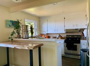 2823 NW Golden Dr #1, Seattle, WA 98117