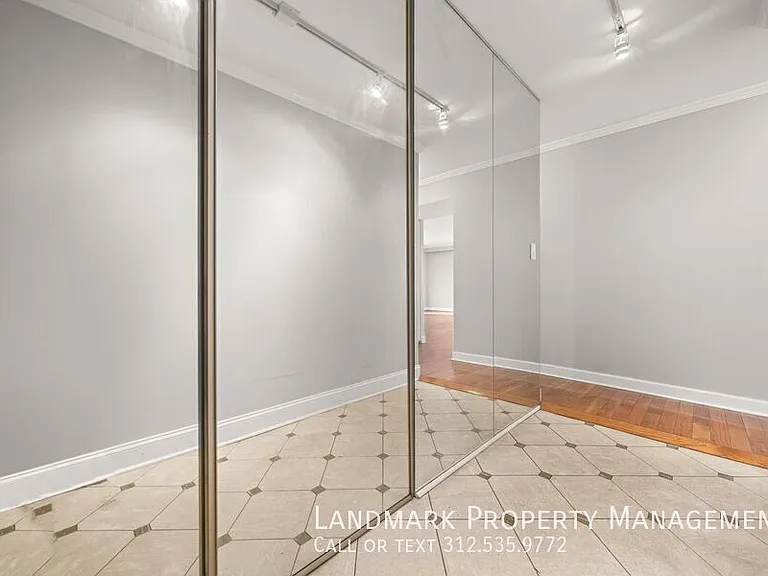 6033 N Sheridan Rd #35D — Photo 22