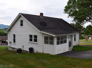 4375 Novell Loop, Pulaski, VA 24301