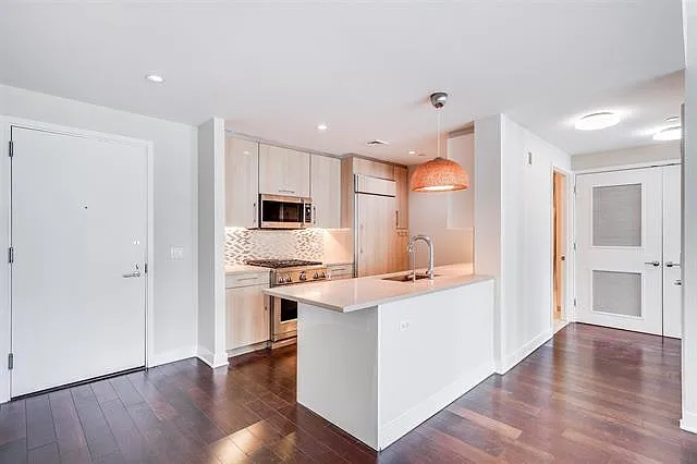 1200 Avenue At Port Imperial #421 — Photo 19