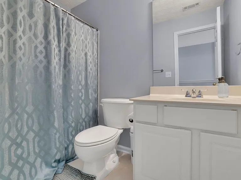 541 Lantern Wood Dr — Photo 29