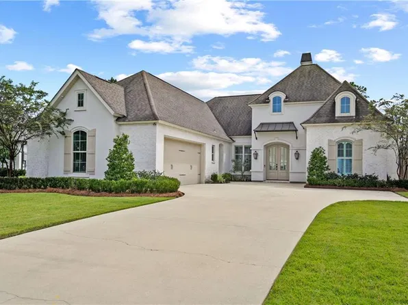 2004 Lost Trail Ln, Madisonville, LA 70447