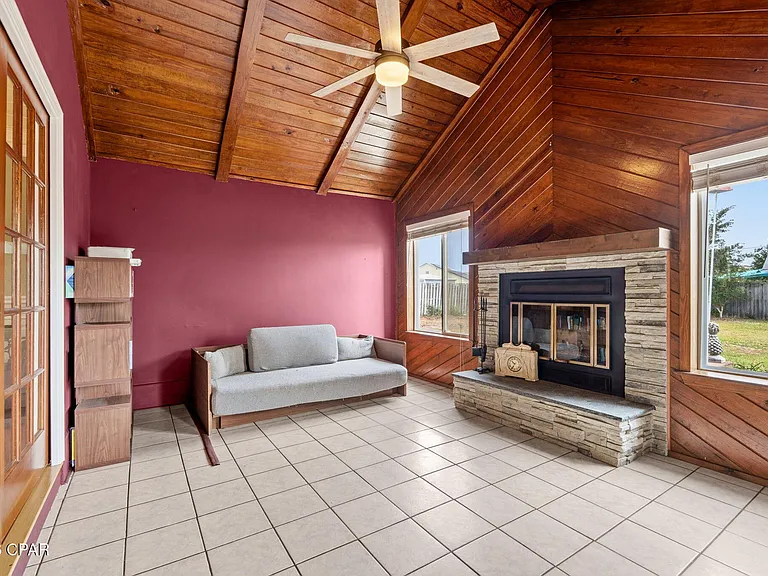 116 Derby Woods Dr — Photo 26