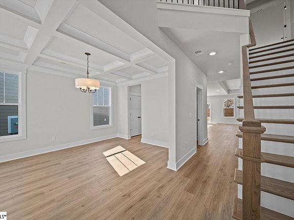 3rd image of 134 Moorish Cir