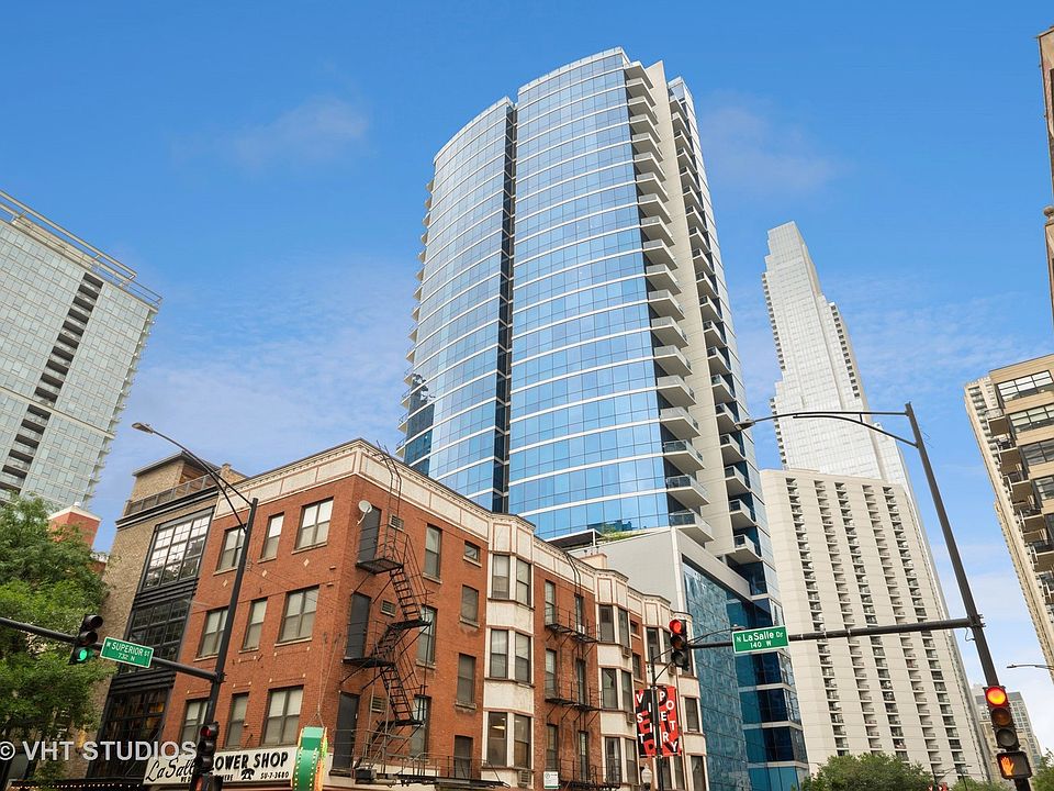 1st image of 110 W Superior St Unit 1501