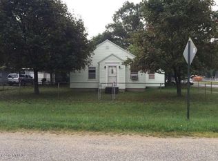 2307 Ducey Ave, Muskegon, MI 49442