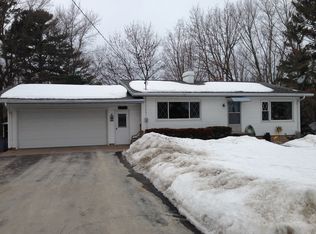 N5301 State Road 22 110, Manawa, WI 54949