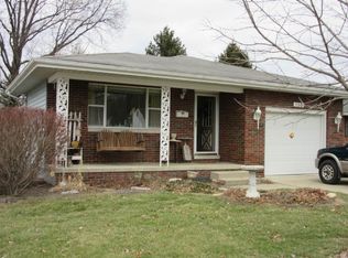 110 Hocking St, Canal Winchester, OH 43110