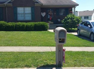 661 David Ln, Paris, KY 40361