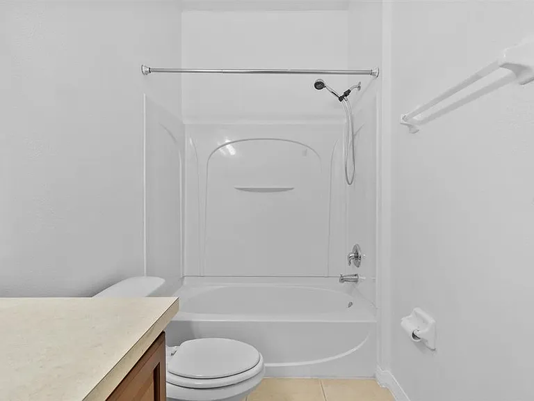 3520 San Jacinto Cir — Photo 17
