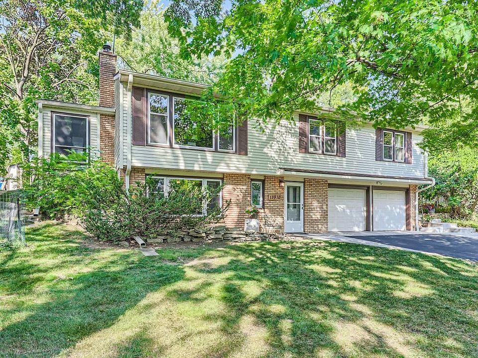 1st image of 13910 Knollway Dr S